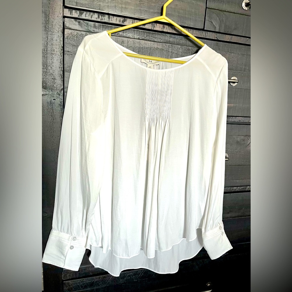 Ladies white blouse -size large
